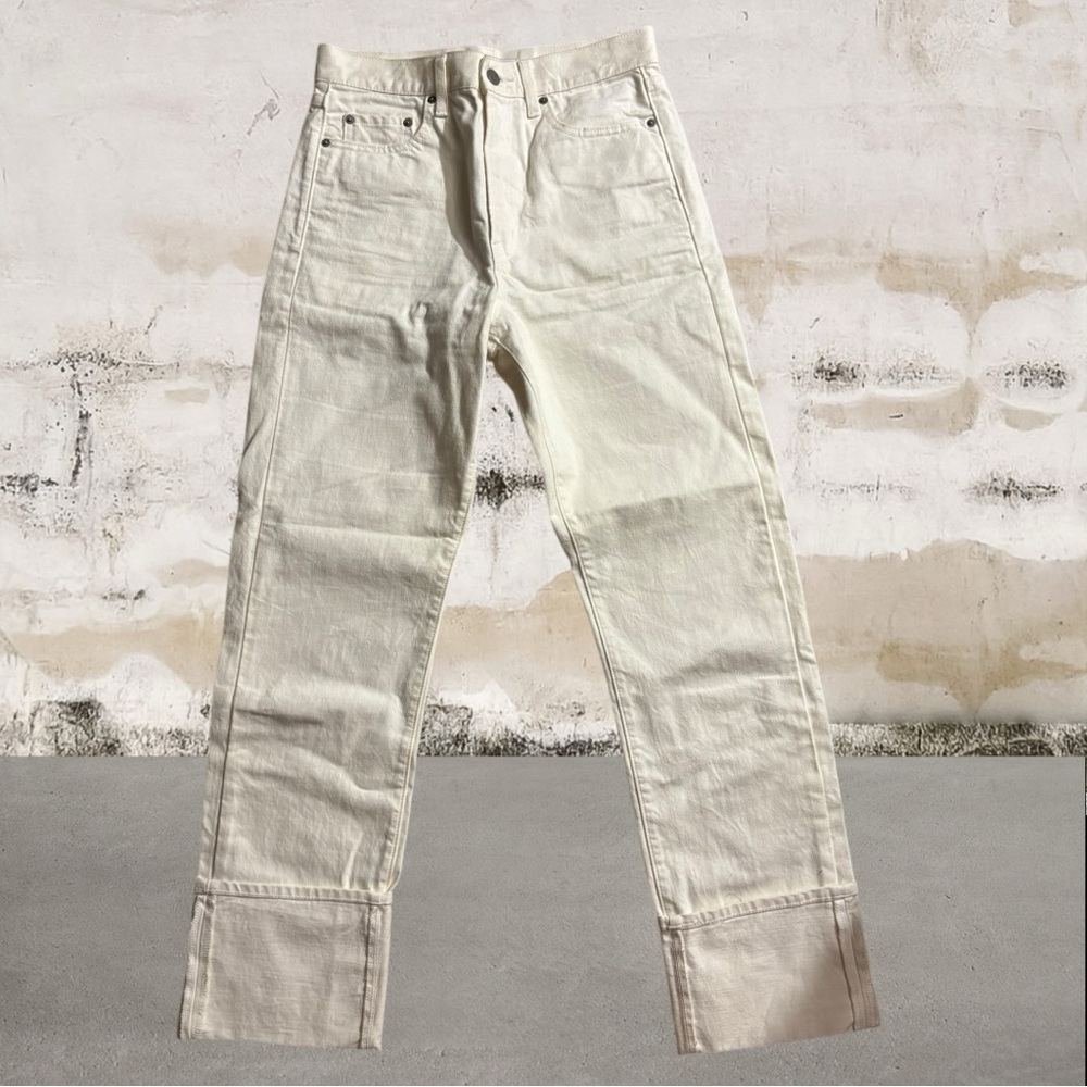 JW ANDERSON White Straight Leg Jeans Classic Style 25 Inch